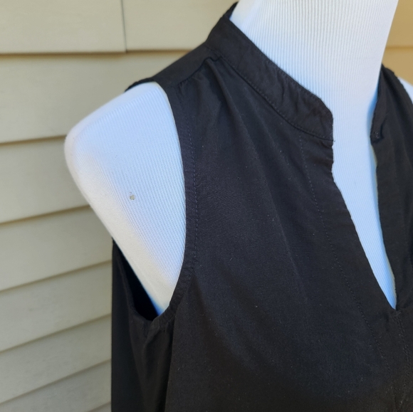 Time & Tru Black Sleeveless Dress V-Neck Pockets Solid - Picture 4 of 12